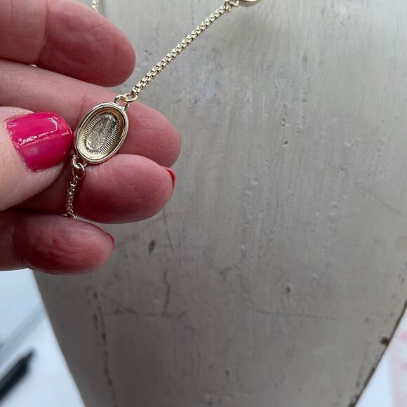 NWT MX Signature Gold Plated choker with CZ pendants - Picture 5 of 8